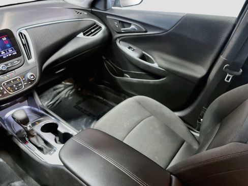 Used 2024 Chevrolet Malibu LT w/ LPO, Floor Liner Package FWD image 22