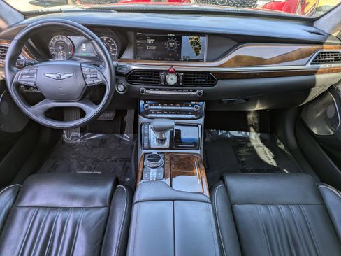 Used 2017 Genesis G90 3.3T Premium image 16