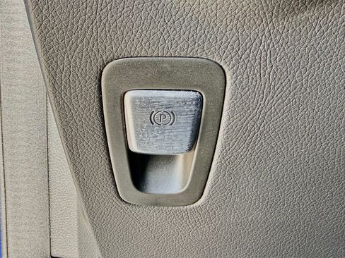 Used 2023 Mercedes-Benz GLC 300 4MATIC Coupe image 31