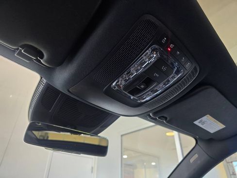 Used 2022 Mercedes-Benz GLS 450 4MATIC image 22