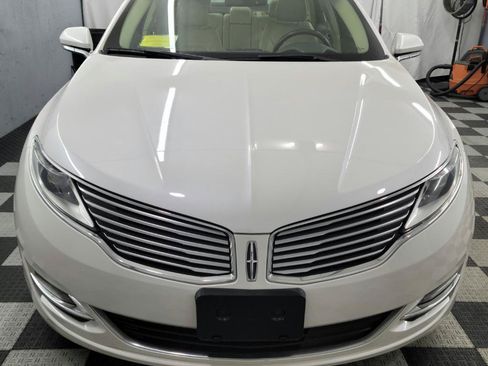 Used 2015 Lincoln MKZ AWD w/ Equipment Group 102A Reserve image 2