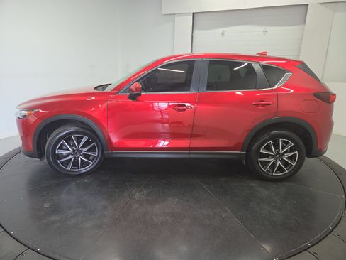 Used 2018 MAZDA CX-5 Touring w/ Preferred Equipment Package AWD/4WD image 4