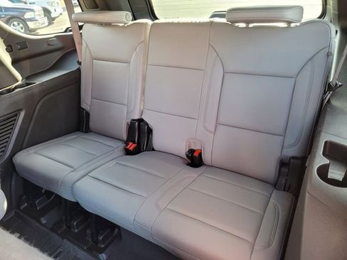 Used 2024 Chevrolet Tahoe Z71 w/ Luxury Package AWD/4WD image 27