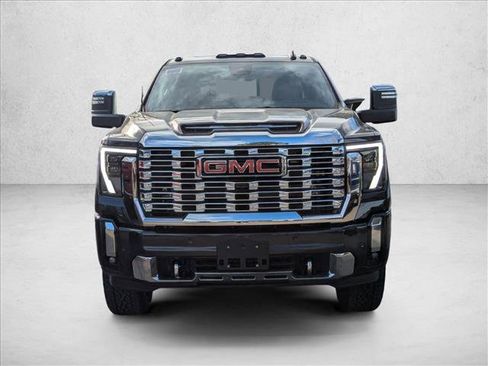 New 2026 GMC Sierra 2500 Denali w/ Denali Reserve Package image 5