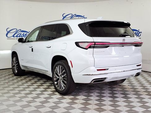 New 2026 Buick Enclave Avenir image 2