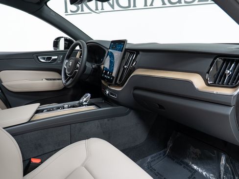 New 2026 Volvo XC60 T8 Plus w/ Climate Package AWD/4WD image 21