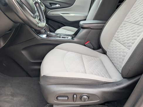 Used 2020 Chevrolet Equinox LT FWD image 15