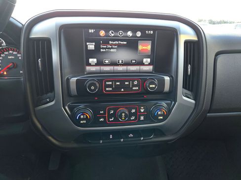 Used 2015 GMC Sierra 1500 SLE w/ SLE Value Package image 16