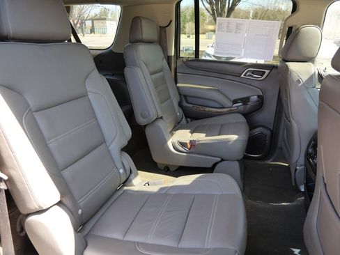 Used 2016 GMC Yukon XL Denali w/ Open Road Package AWD/4WD image 23