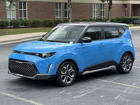 Certified 2025 Kia Soul EX FWD image 2