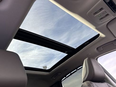 Used 2025 Nissan Murano Platinum image 30