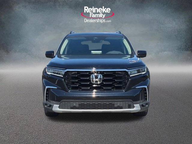 Used 2023 Honda Pilot Elite image 2