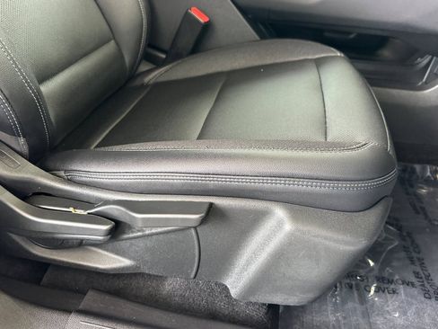 Certified 2024 Chevrolet Equinox EV LT w/ LPO, Trailering Package AWD/4WD image 23