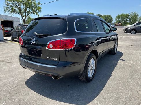 Used 2011 Buick Enclave CXL FWD image 5
