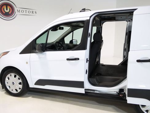 Used 2019 Ford Transit Connect XLT FWD image 14