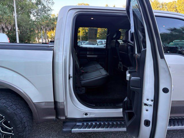 Used 2017 Ford F150 Lariat RWD image 28
