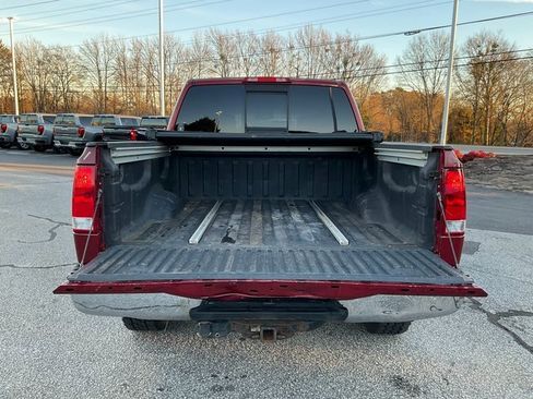 Used 2004 Nissan Titan LE w/ (OF1) LE Off-Road Pkg image 16