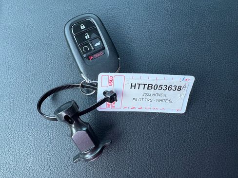 Certified 2023 Honda Pilot Touring image 32