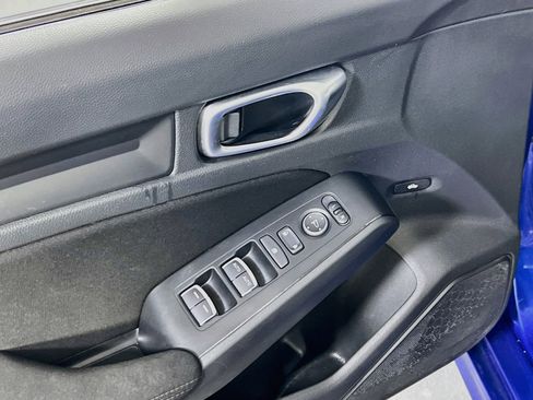 Used 2023 Honda Civic Sport image 17