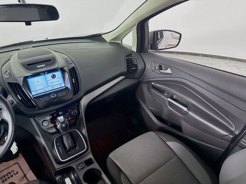 Certified 2017 Ford C-MAX SE w/ Equipment Group 201A image 22