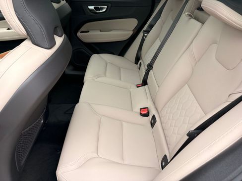 Used 2026 Volvo XC60 B5 Plus w/ Climate Package AWD/4WD image 24