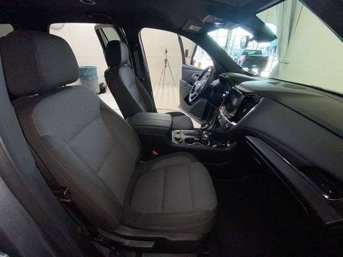 Used 2023 Chevrolet Traverse LT w/ LPO, Floor Liner Package AWD/4WD image 42