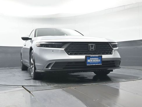 Certified 2023 Honda Accord EX-L image 38