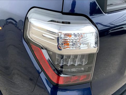 Used 2024 Toyota 4Runner SR5 image 27