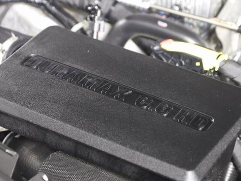 Used 2020 GMC Sierra 3500 SLT w/ Gooseneck/5TH Wheel Package image 18