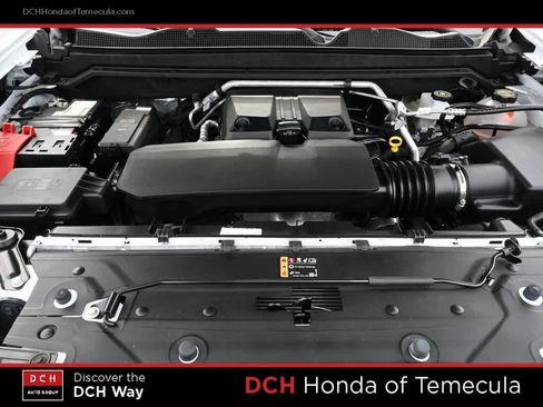 Used 2024 Chevrolet Colorado LT w/ LT Convenience Package III image 24