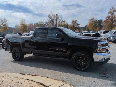 Used 2018 Chevrolet Silverado 1500 LT w/ All Star Edition image 2
