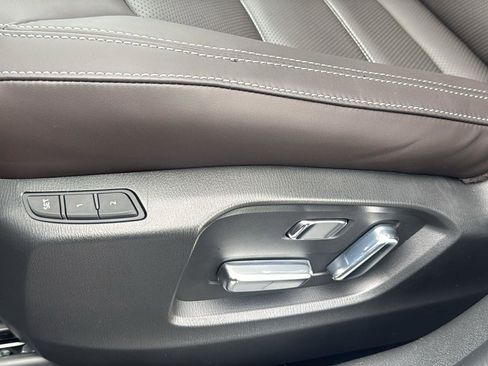 New 2025 MAZDA CX-5 Signature image 13