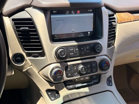 Used 2015 GMC Yukon XL Denali w/ Open Road Package AWD/4WD image 19