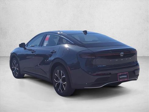 New 2026 Toyota Crown XLE image 7