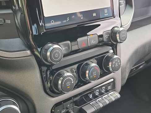 New 2026 RAM 1500 Express AWD/4WD image 25