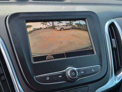 Used 2024 Chevrolet Equinox LT AWD/4WD image 13