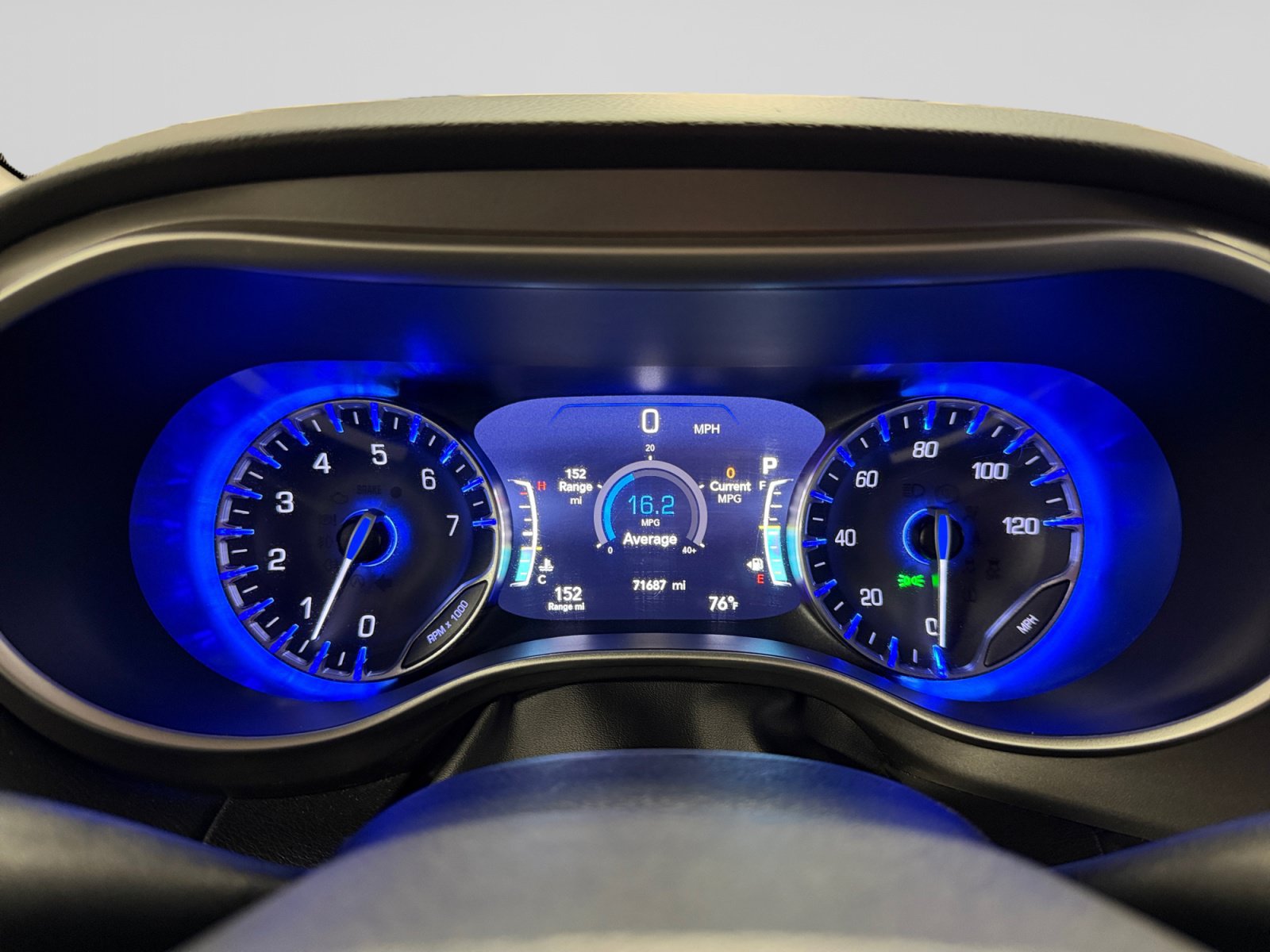 Used 2022 Chrysler Pacifica Touring-L FWD image 19
