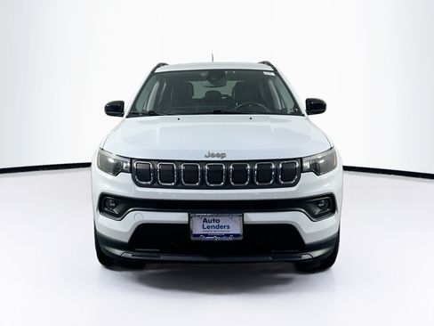 Used 2022 Jeep Compass Latitude AWD/4WD image 2