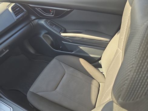 Used 2020 Subaru Impreza 2.0i image 17