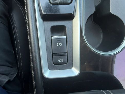 Used 2021 Nissan Altima 2.5 SL FWD image 21