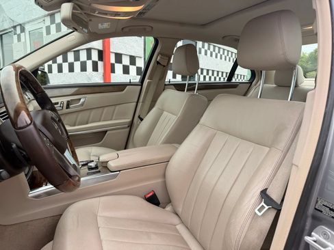 Used 2014 Mercedes-Benz E 350 Sedan image 11
