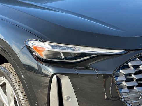 Used 2025 Audi Q5 Premium Plus w/ Premium Plus image 46