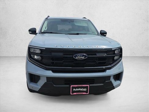 New 2026 Ford Expedition Max Active RWD image 8