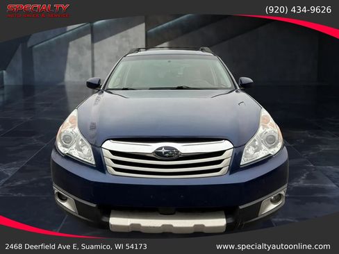 Used 2010 Subaru Outback 2.5i Limited AWD/4WD image 4