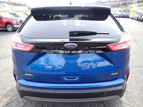 Certified 2024 Ford Edge SEL w/ Convenience Package image 7