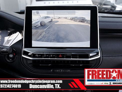 New 2026 Jeep Compass Latitude image 22