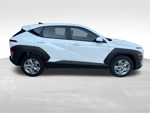 New 2026 Hyundai Kona SE FWD image 8
