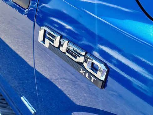 Used 2017 Ford F150 XLT w/ Equipment Group 302A Luxury RWD image 8