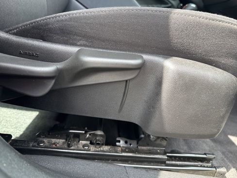 Used 2019 Chevrolet Malibu LT image 62