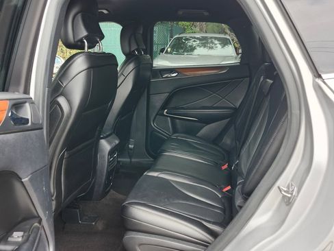 Used 2019 Lincoln MKC Select w/ Select Plus Package image 7